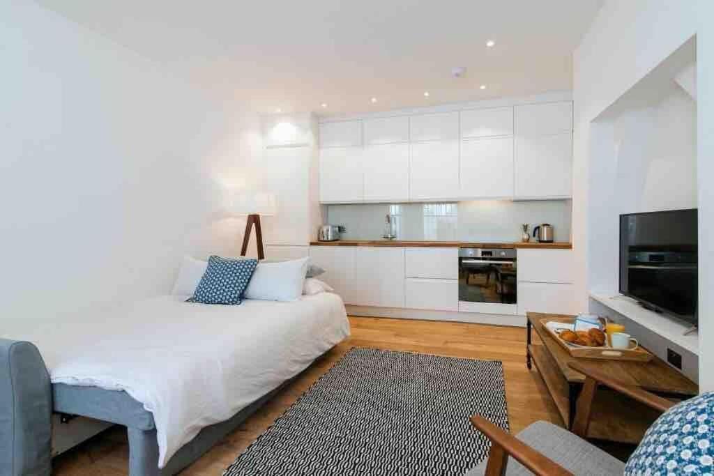 Charming Stylish One-Bedroom Apartment ロンドン エクステリア 写真